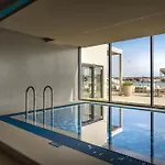 Isabella Island & Villas, Valamar Collection Hotell