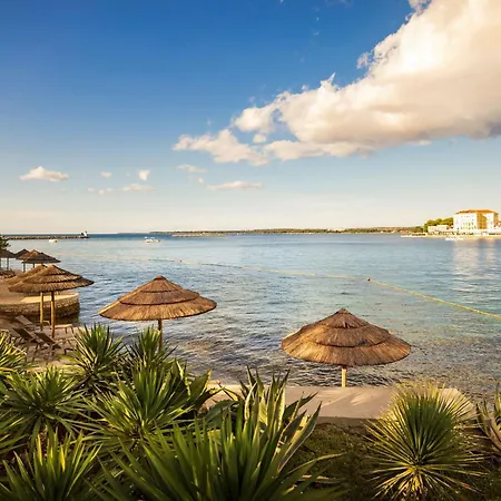 Isabella Island Resort, Valamar Collection Hotell