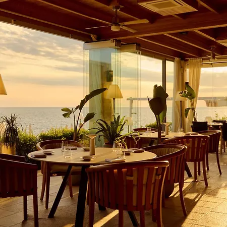 Isabella Island Resort, Valamar Collection Hotell 4*