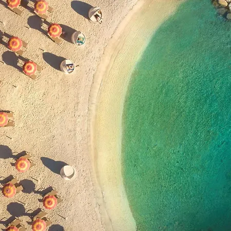 Isabella Island & פורץ