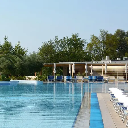 מלון Isabella Island & Villas, Valamar Collection פורץ